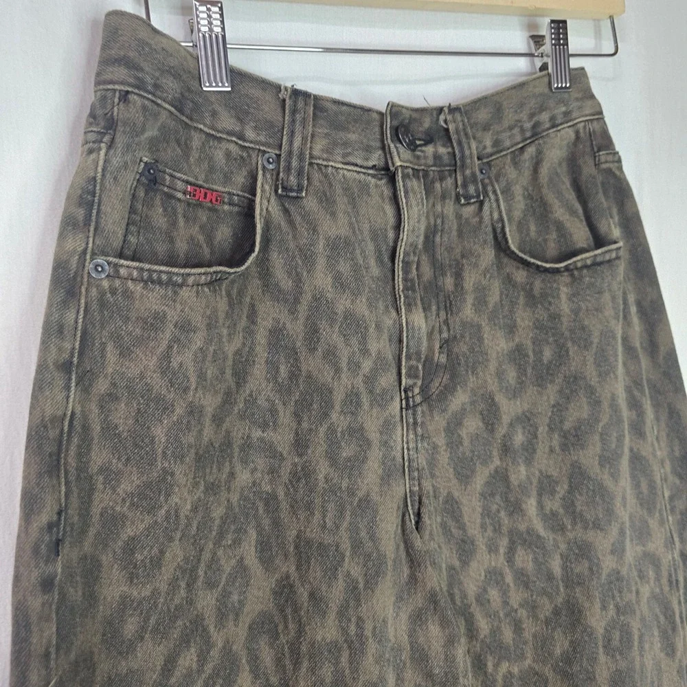 BDG Logan Leopard Print Wide Leg Jeans 27W 32L Grunge Indie Sleaze - Picture 3 of 6